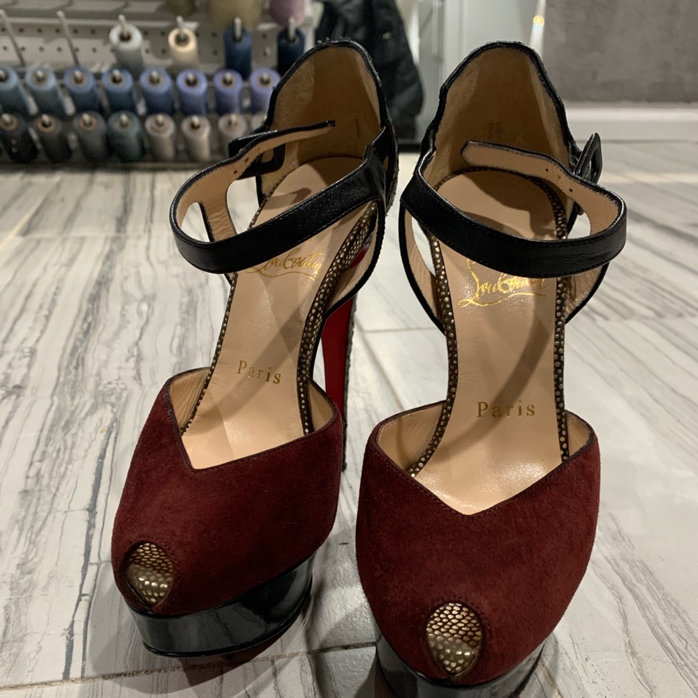 Christian Louboutin 150 Suede And Python Pumps - image 4
